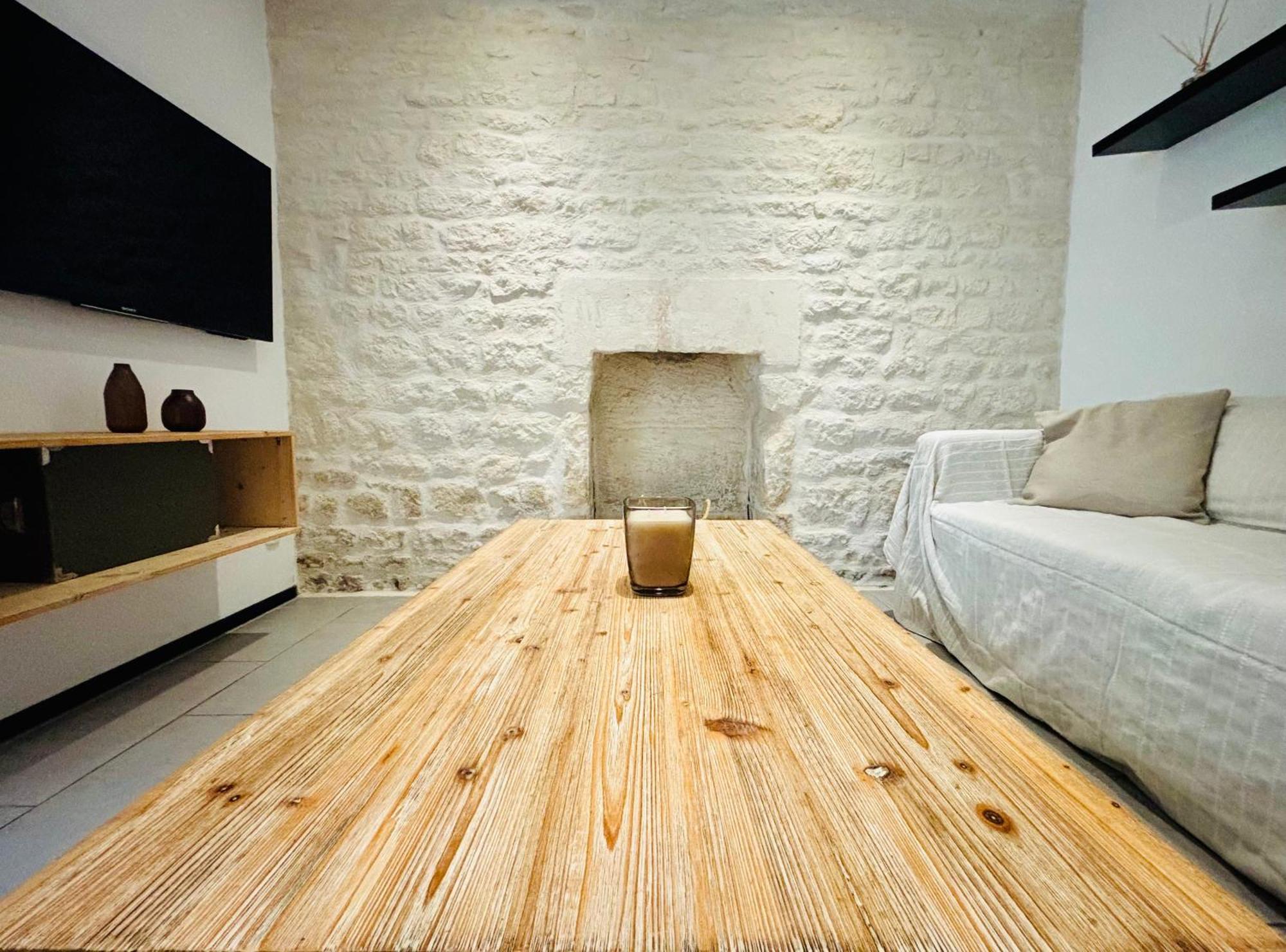 La Maison Du Parc, Charme Et Tranquillite Niort Bagian luar foto